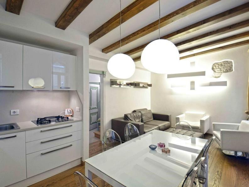 Via Sestriere Castello 5375 Apartamento